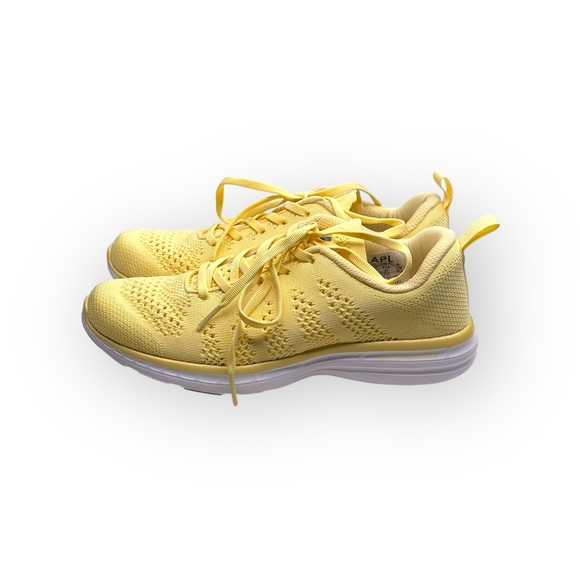 APL 𖤐 TechLoom Pro Lightweight Knit Running Shoe Sneaker 𖤐 Lemon Zest 𖤐 7M 𖤐 - Picture 7 of 16